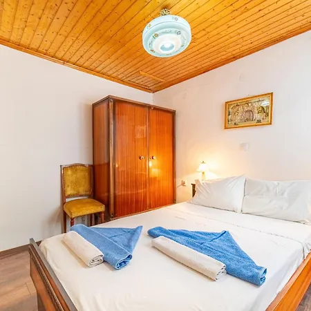 Captain Spiros House Prázdninový dům Lákones